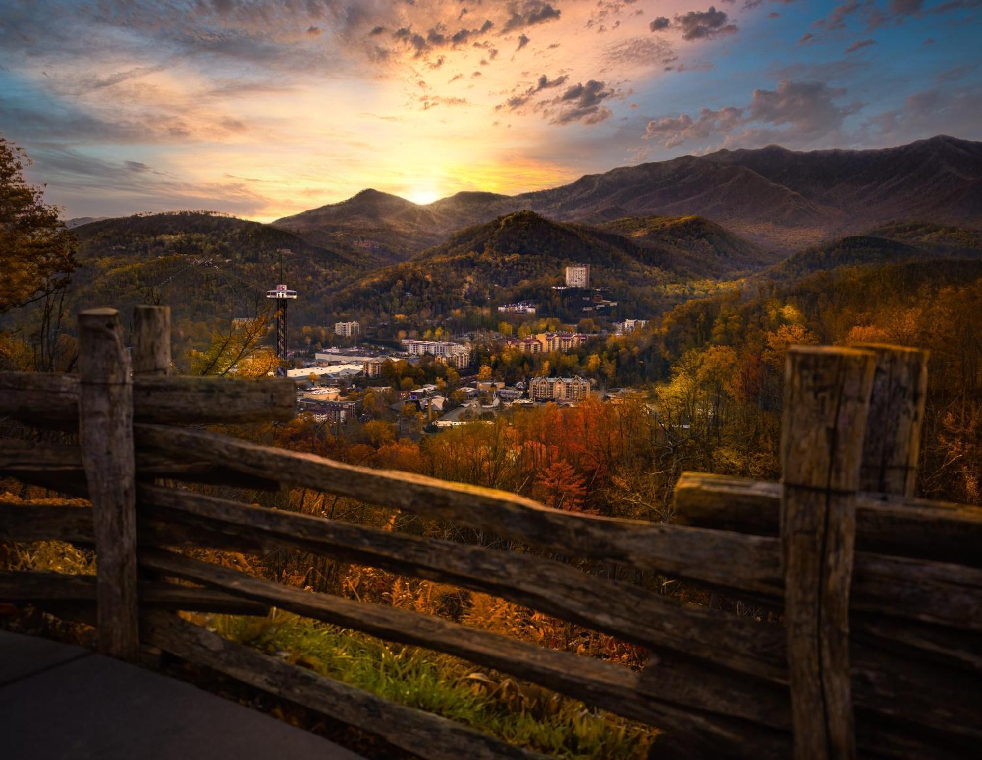 Chasing Fireflies Treehouse, 1089 Of Free Attraction Tickets For Each Paid Day, Dollywood And More! Sevierville Exterior photo