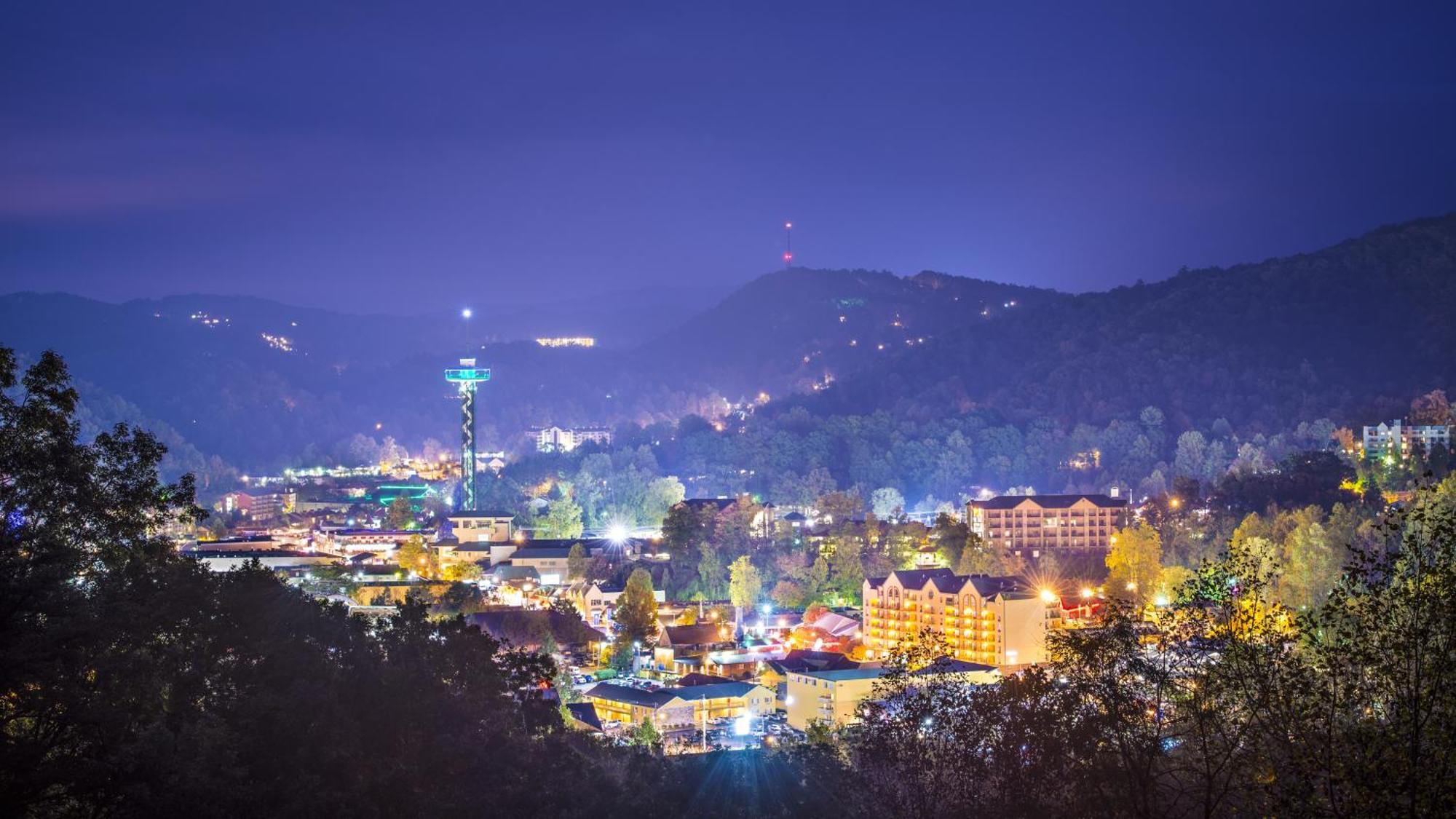 Chasing Fireflies Treehouse, 1089 Of Free Attraction Tickets For Each Paid Day, Dollywood And More! Sevierville Exterior photo